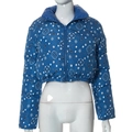 Detailed view of cropped blue jacket with white paisley print and windproof stand collar - Blue