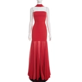 Detailansicht des roten trägerlosen Maxikleids mit Chiffon-Spleißen und passendem Schal - L / Rot