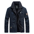 Giacca invernale da uomo in cotone blu scuro con fodera in sherpa, colletto caldo e ricamo - M / Blu scuro