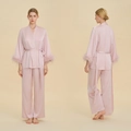 Set da casa in raso rosa con polsini in piuma e top a incrocio con lacci per donna - S / Rosa Loto