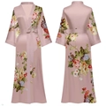 Vestaglia a kimono in raso rosa con stampa floreale, maniche lunghe e cintura, vista doppia - Taglia unica / Rosa Chiaro Con Floreale