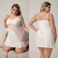 Eleganter weißer Satin-Nachthemd in Übergröße mit floraler Spitze und dünnen Trägern - 1XL / Weiß