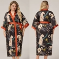 Peignoir long en satin imprimé léopard noir avec bordure en soie rouge et ceinture - Taille unique / Imprimé Léopard Noir