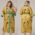 Peignoir en satin grande taille jaune avec imprimé floral et bordure bleue - Taille unique / Oiseau Fleur Jaune Gingembre