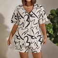 Completo estivo 2 pezzi da donna con top a V e pantaloncini con stampa astratta bianca e nera - S / Albicocca