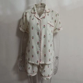 Set pigiama donna color crema con stampa di tulipani rossi, camicia corta e pantaloncini - S / Bianco latte