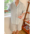 Pyjama court pour homme à rayures verticales vertes avec chemise à manches courtes et short - Grand (L) / Ensemble Homme / Rayure Verte