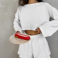 Ensemble détente blanc deux pièces avec crop top jacquard cœur et short à bord ondulé - S / Blanc