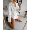 Witte tweedelige pyjamaset voor dames met shirt met lange mouwen en korte broek - S / Wit