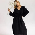 Accappatoio nero in cotone stropicciato con scollo a V e vita alta elasticizzata - S / Nero