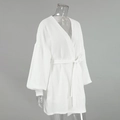 Accappatoio bianco in cotone crêpe con maniche lunghe e cintura regolabile per il relax - S / Bianco (100% Cotone)