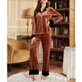 Pijama de dos piezas para mujer en terciopelo rojo con cuello en V y manga larga - S / Marrón Café