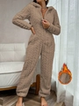 Camel koraalvlies jumpsuit met capuchon en ruitpatroon voor warme loungewear - S / Ruitpatroon / Bruin