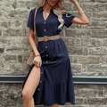 Robe col à revers bleu foncé à manches courtes avec boutons et ceinture tressée marron - S / Bleu Marine