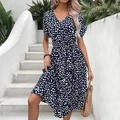 Robe d'été fleurie pour femme avec col en V et taille ajustable dans la couleur bleu marine - S / Bleu Marine