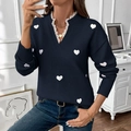 Pull en maille bleu marine à col en V avec dentelle et motifs de cœurs blancs - S / Bleu Marine