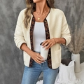 Dames vest van crème fleece met luipaardprint details en vintage knoopsluiting - S / Abrikoos