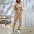 Khaki Kapuzen-Jumpsuit für Damen mit elastischer Taille und praktischem Front-Reißverschluss - S / Khaki