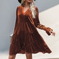 Elegante abito midi a balze in velluto rame intenso con scollo a V e maniche a sbuffo - S / Arancione Bruciato