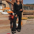 Zweiteiliges Damen-Strickset in Schwarz mit V-Ausschnitt, weitem Bein und beige Streifen - S / Schwarz
