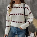 Damen Strickpullover in Creme mit roten Herzen und geripptem Rundhalsausschnitt - S / Rot