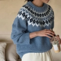 Μπλε πλεκτό πουλόβερ με γεωμετρικό σχέδιο Fair Isle jacquard και χαλαρή εφαρμογή - S / Μπλε