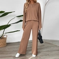 Zweiteiliges Damen-Strickset in Erdbraun mit weiter Hose und Henley-Oberteil für Damen - S / Kaffeebraun