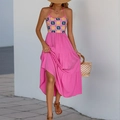 Bohemian halter maxi-jurk met roze gelaagde rok en kleurrijk geometrisch patroon - S / Rozerood
