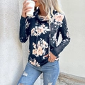 Felpa con cappuccio floreale da donna con collo alto e coulisse in blu scuro - S / Blu Notte