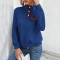 Donkerblauwe getextureerde pullover met opstaande kraag en metalen knopen voor dames - S / Blauw