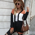 Cardigan lungo da donna con motivo patchwork color block arancione, bianco e nero - S / Blocco di Colore Arancione Bianco Nero