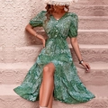 Green bohemian V-neck maxi dress with vintage paisley print and stylish side slit - XS / Green