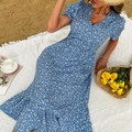 Blaues Blumen-Midikleid für den Sommer mit Puffärmeln und V-Ausschnitt aus Chiffon - XL / Blau