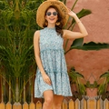 Blue floral halter neck pleated dress with white daisy print and ruffle details - S / Green