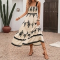 Böhmisches cremeweißes Stufenkleid mit schwarzem Ethno-Druck und gesmokter Taille - S / Aprikose