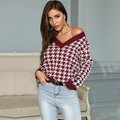Maglione donna scollo a V con motivo pied de poule rosso e bianco e costine - S / Borgogna