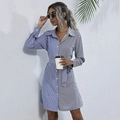 Robe chemise à rayures patchwork avec manches longues et ceinture pour un look urbain - S / Bleu