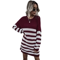 Damen Langarm-Strickkleid mit burgunderroten und weißen breiten Querstreifen Design - S / Burgunderrot