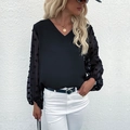 Damen Oberteil in Schwarz mit V-Ausschnitt und transparenten Ärmeln mit Pompon-Muster - S / Marineblau