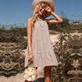 Abito beige a balze in cotone e lino con scollo all'americana e fiocco per vacanze estive - S / Albicocca