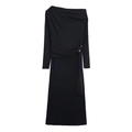 Elegante vestido negro de manga larga con escote barco, volantes laterales y detalle de perla - S / Negro