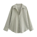 Camicia da donna in popeline a righe con maniche lunghe e revers classico in verde e bianco - XS / Verde