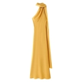 Détail d'une robe en satin jaune avec encolure licou et de longs rubans fluides élégants - S / Jaune