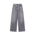 Détail du jean large taille haute avec une taille double asymétrique croisée unique - Gris