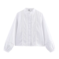 Elegantes weißes Damenhemd mit Langarm, Stehkragen und Spitzenbesatz aus der Frühjahrskollektion - XS / Weiß