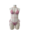 Set de bikini de tres piezas con rayas rojas y blancas, falda a juego y top tipo halter - S / Top Halter Y Braga