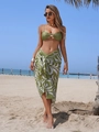 Bikini de tres piezas en verde hierba con pareo playero con estampado de hojas tropicales - S / Verde