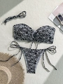 Conjunto de bikini con estampado de margaritas, sombrero y gafas sobre fondo veraniego - S / Negro
