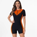 Detalle de la cremallera frontal y paneles naranjas en traje de baño negro para mujer - XS / Tops / Patchwork Negro y Naranja (1079)