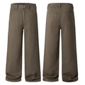 Pantalones vaqueros anchos de hombre en color marrón oscuro, corte recto, vista frontal y trasera - S / café